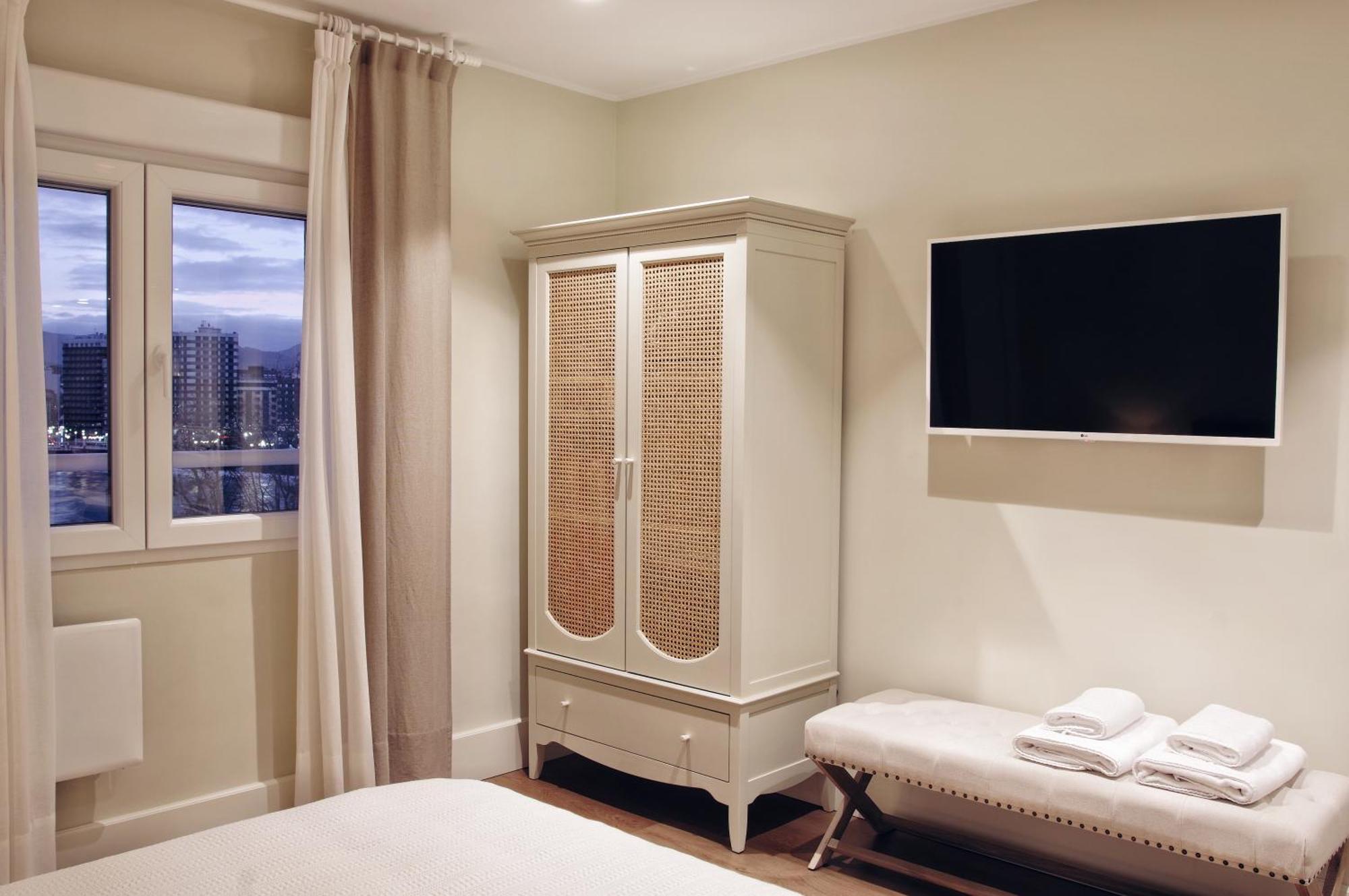 Apartamentos Bahia San Lorenzo ヒホン エクステリア 写真